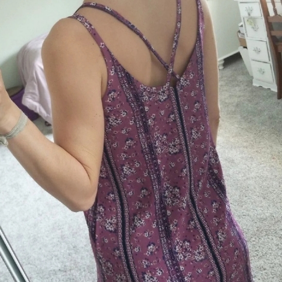 Dress - Picture 3 of 5